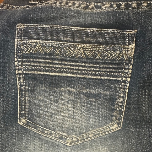 Boho Distressed Christopher & Banks Denim Stretch Pencil Skirt SZ 8 - Picture 5 of 5